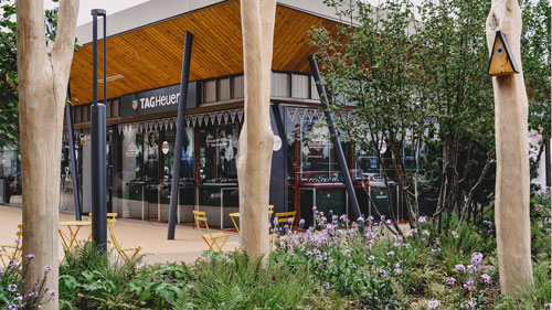 Rushden Lakes Garden Sq - Macgregor Smith - FSC® Certified Stocks of Hardwood Robinia Timber Importers Stockists Robinia Suppliers Posts Boards Decking