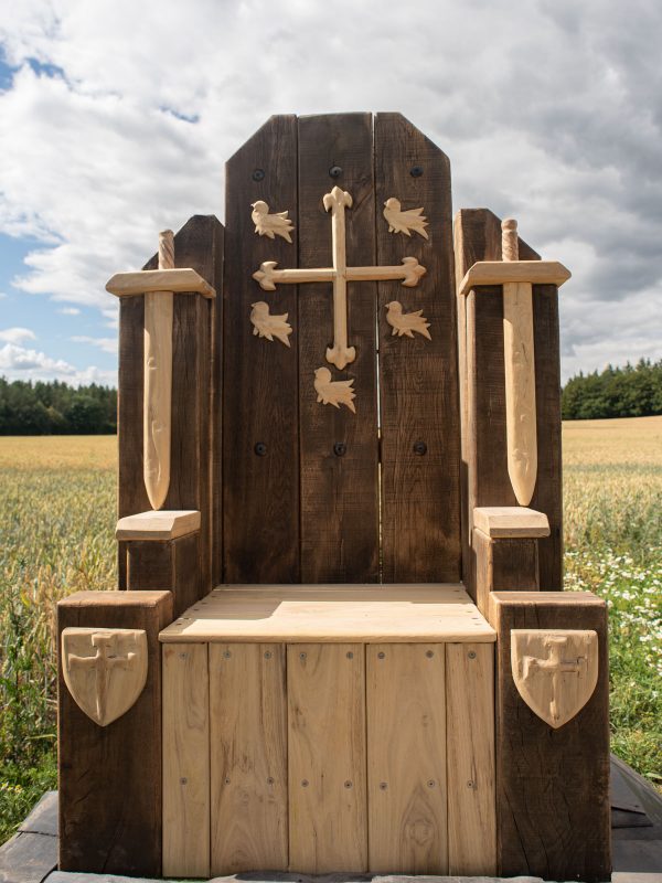 Ethelred's Throne John Pears Recreation Ground - Hardwood Robinia Playground Equipment Manufacturer West Sussex Surrey Hampshire London